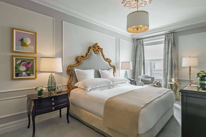 Room 43 of 108